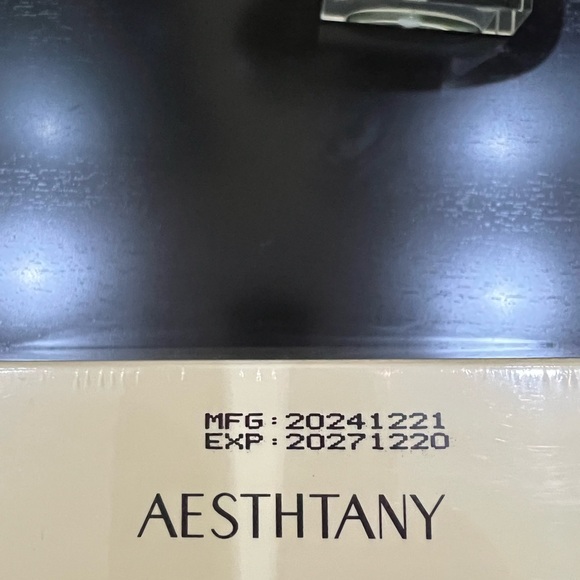 AESTHTANY HAND CREAM TRAVEL SET-NWT - Picture 5 of 6